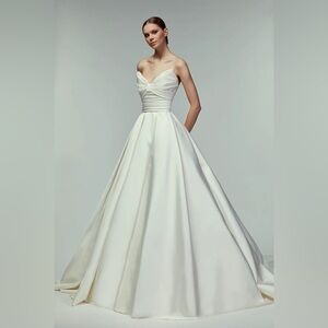 Elie Saab Wedding Dress